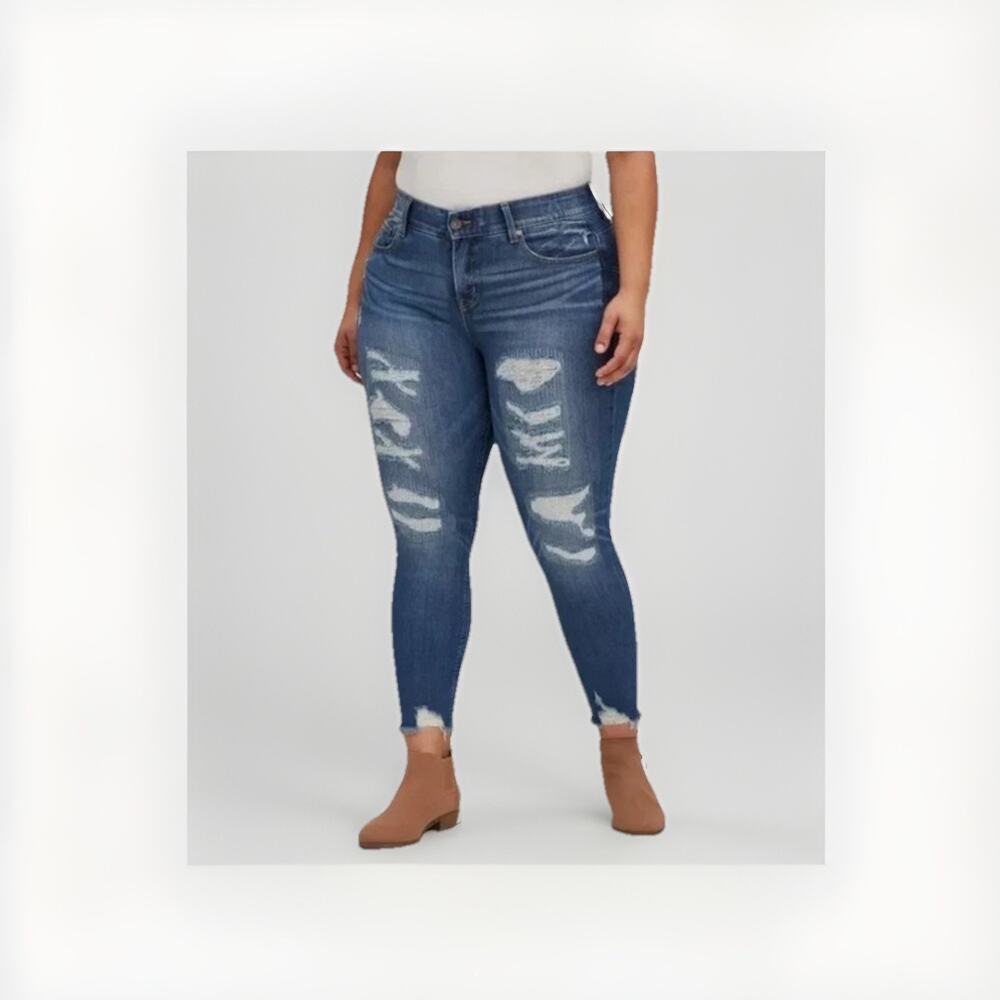 TORRID Bombshell Skinny Premium Stretch High-Rise Distressed Jeans Sz 26R